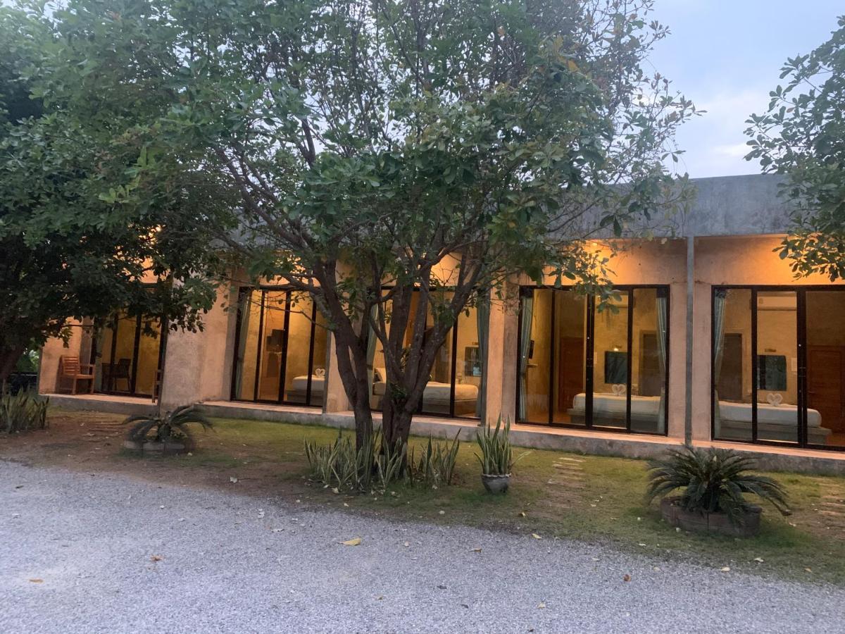 Alinda Resort Phetchaburi Dış mekan fotoğraf